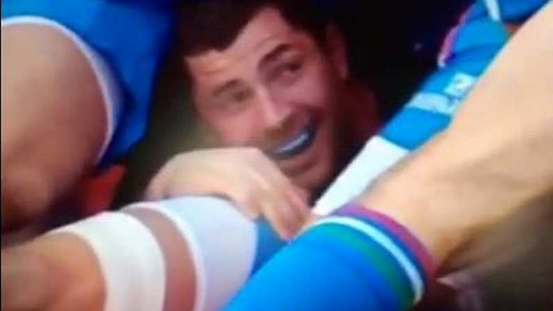 The Rob Kearney Vine Set To Aladdin's 'A Whole New World'