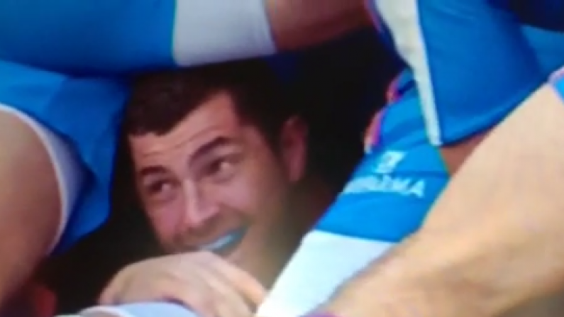The Rob Kearney Head In A Ruck Vine You Have To See