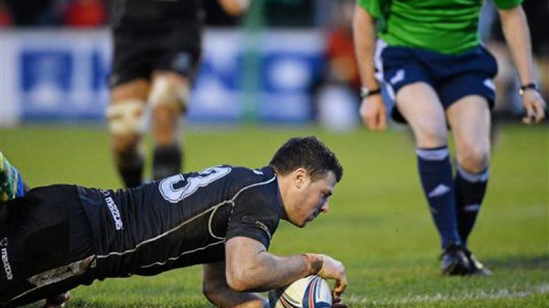 GIF: Lovely Through-The-Legs Pass Sets Up Connacht Try