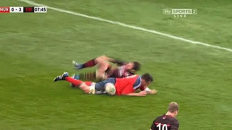 GIF: Munster Score Straight From Restart Against Edinburgh