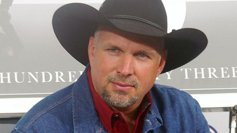 The Best Of The Twitter Reaction To Garth Brooks Canceling All 5 Concerts