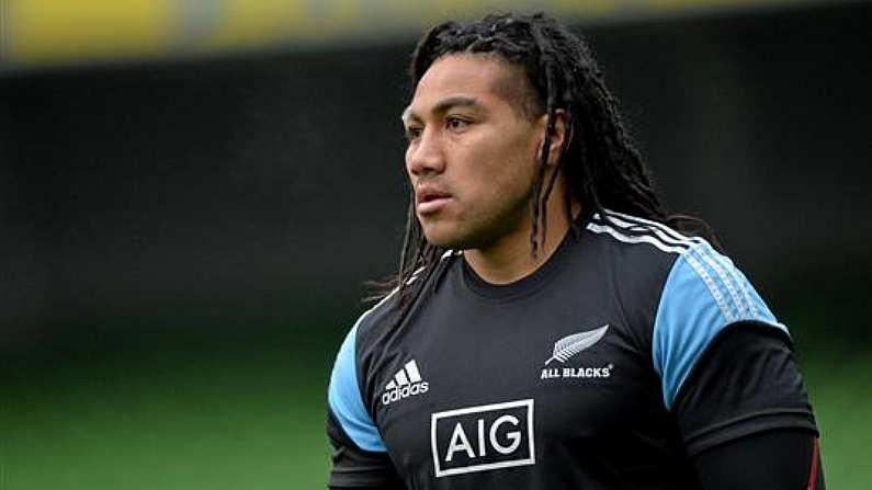 Video: Ma'a Nonu Minces Colin Slade