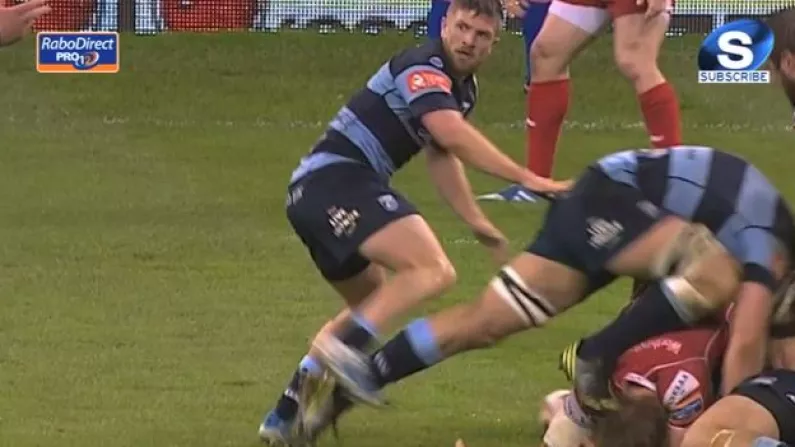 Video: Munster-Bound Robin Copeland Sent Off For Stamping On Liam Williams' Head