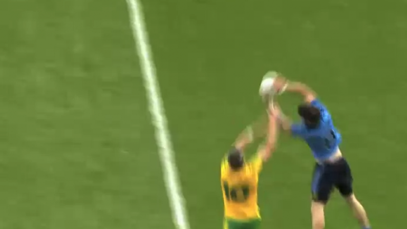 GIF: Slow-Motion Replay Of Michael Darragh MacAuley Catch Is A Thing Of Beauty