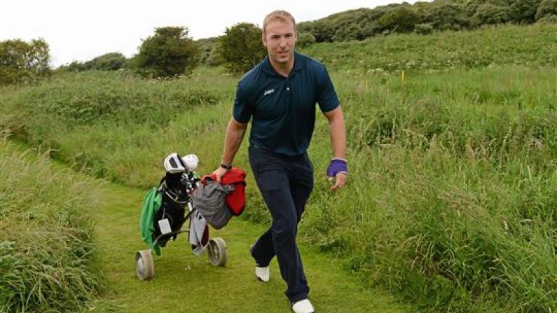 Video: Stephen Ferris - Human Golf Tee