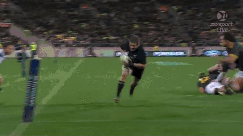 GIF: Richie McCaw Finished Off A Beautiful Crossfield Move V. South Africa