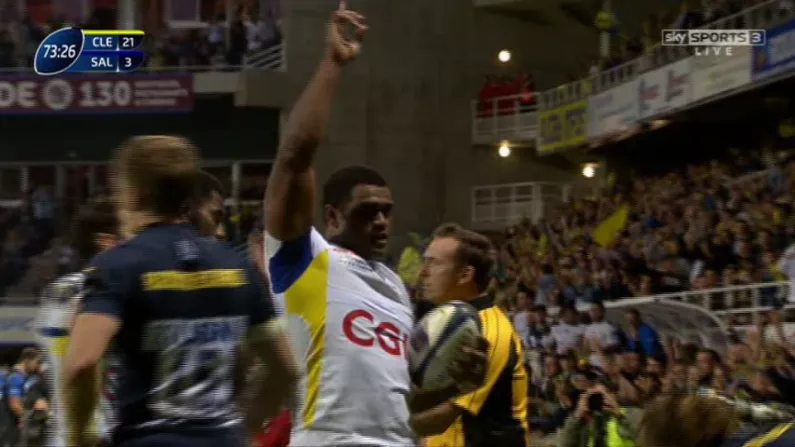 GIF: Sensational, Liquid Rugby From Clermont