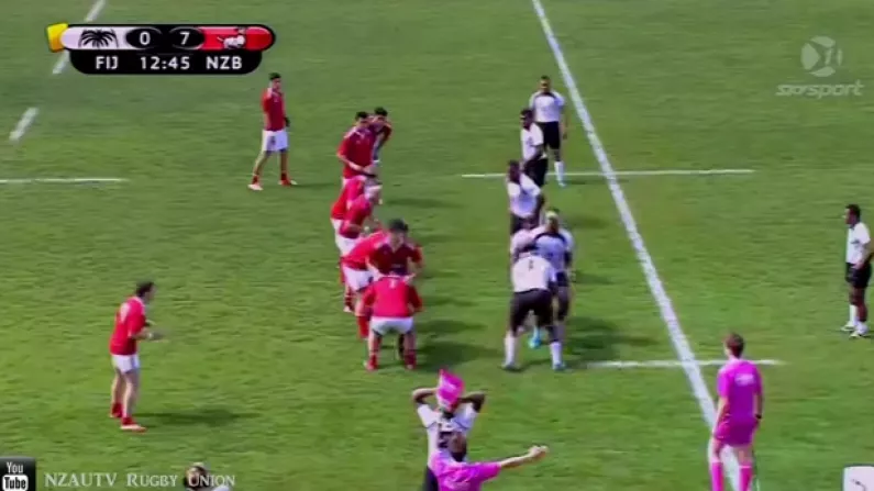 Video: The Worst Line-out Throw Ever Recorded?