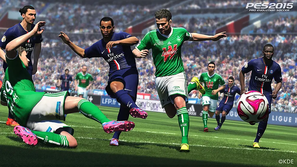 PES 2017 Review: The Licensed Underdog