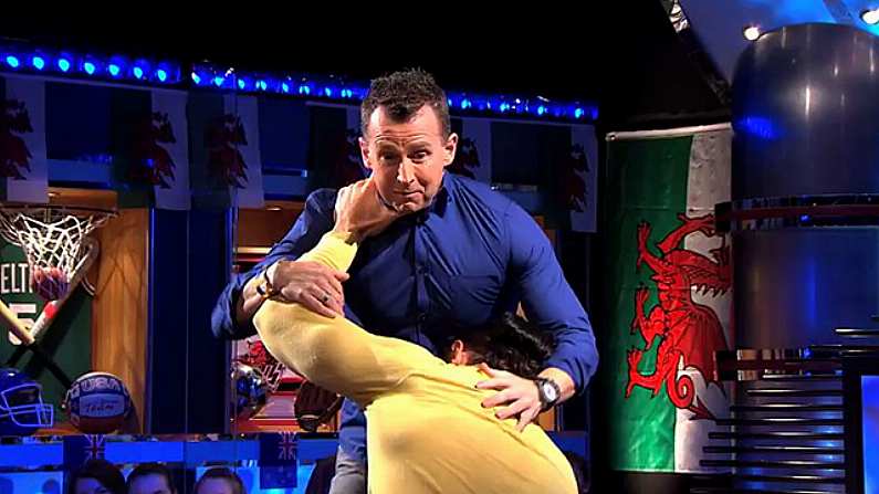 Video: WWE Star Power Lifts Nigel Owens On Live TV