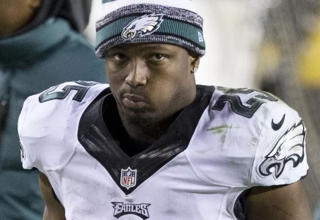 Eagles trade LeSean McCoy to Bills for Kiko Alonso