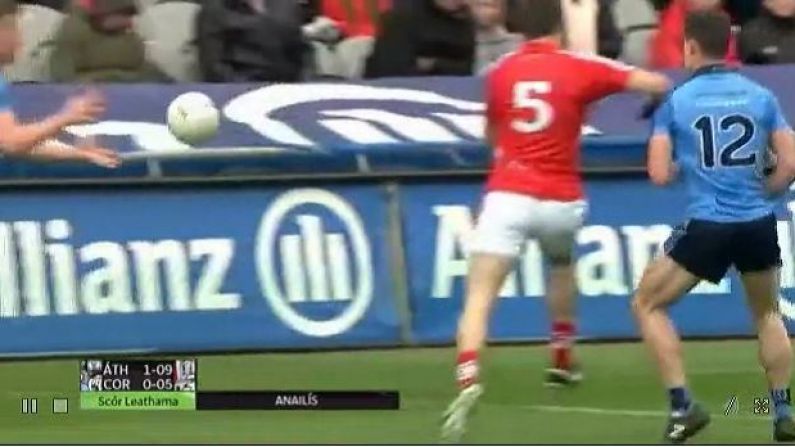 GIF: Cork's Jamie O'Sullivan Got Away With A Nasty Elbow On Dublin's Diarmuid Connolly