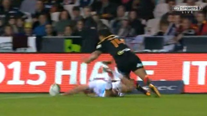 Video: We Can't Decide Which Player Actually Scored This Try
