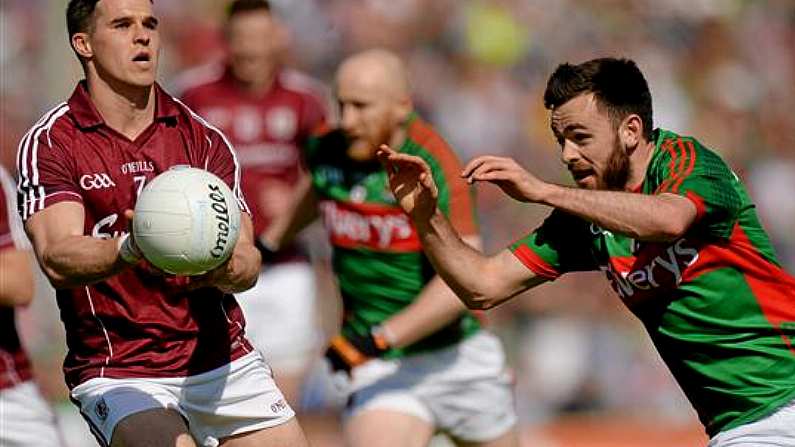 This Couple's Unique Matching GAA Jerseys Are Really Splitting Opinion