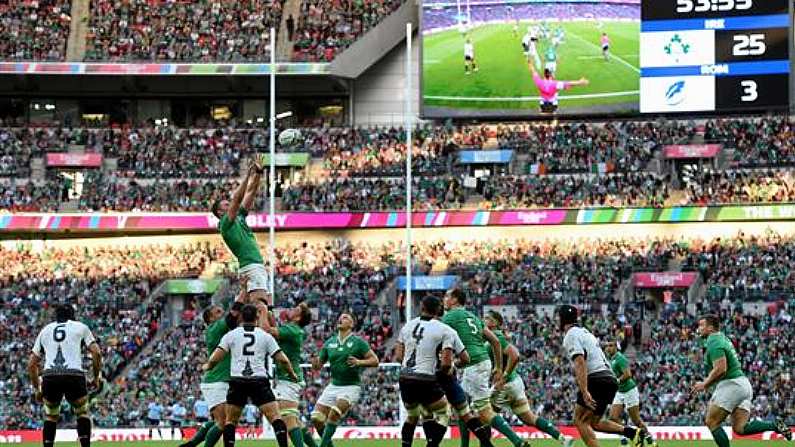 Irish Rugby Fans Put English Soccer Fans To Shame On Sunday