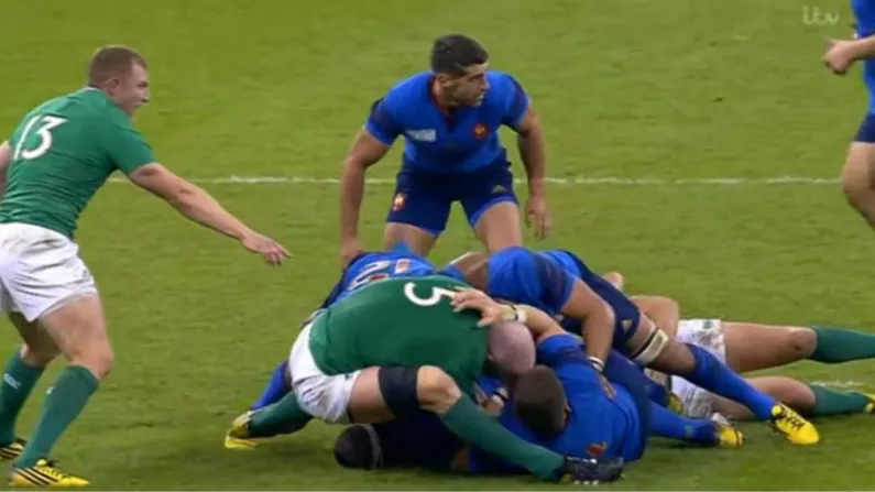 GIF: The Nation Holds Its Breath As Paul O'Connell's Hamstring Bends The Wrong Way