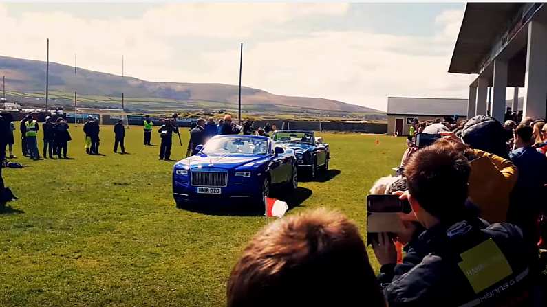 Watch: 'Top Gear' Use A Pair Of Rolls-Royce To Interrupt A GAA Game In Dingle