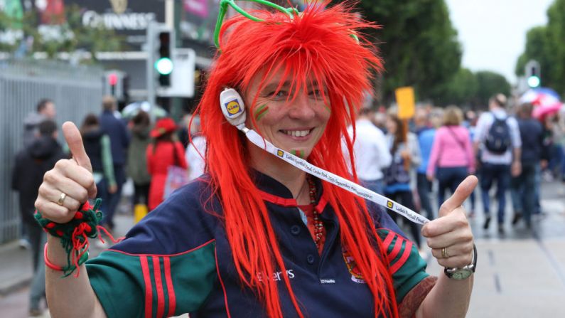 Lidl Brilliantly Remind All-Ireland Matchgoers Of Ladies Football Final With Earpiece Campaign