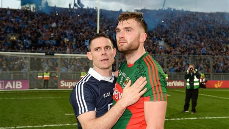 8 Photos That Show There Were No Hard Feelings Between Dublin And Mayo At The Final Whistle