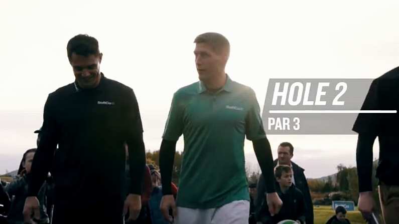 Watch: Ronan O'Gara Takes On Dan Carter In A Round Of Rugby Golf