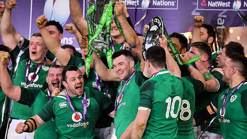 17 March 2018; Ireland players including Dan Leavy, Jack McGrath, Cian Healy and Peter O'Mahony celebrate with the trophy after the NatWest Six Nations Rugby Championship match between England and Ireland at Twickenham Stadium in London, England. Photo by Brendan Moran/Sportsfile