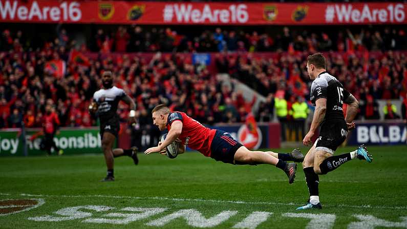 31 March 2018; Andrew Conway of Munster scores his side's second try during the European Rugby Champions Cup quarter-final match between Munster and RC Toulon at Thomond Park in Limerick. Photo by Brendan Moran/Sportsfile