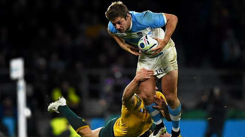 25 October 2015; Santiago Cordero, Argentina, is tackled by David Pocock, Australia. 2015 Rugby World Cup, Semi-Final, Argentina v Australia. Twickenham Stadium, Twickenham, London, England. Picture credit: Ramsey Cardy / SPORTSFILE