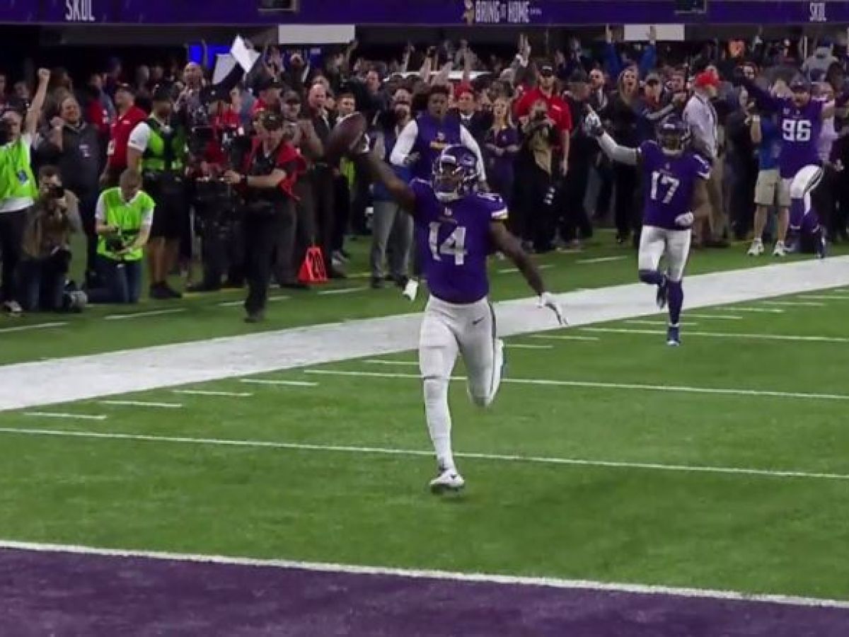 The Vikings Steal Miracle Win Over the Saints in Final Last-Second