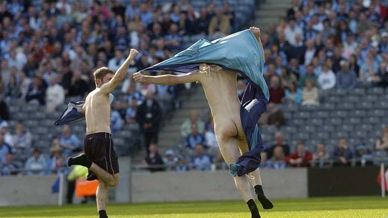 15 May 2005; Two streakers run on the pitch. Bank Of Ireland Leinster Senior Football Championship, Dublin v Longford, Croke Park, Dublin. Picture credit; Damien Eagers / SPORTSFILE