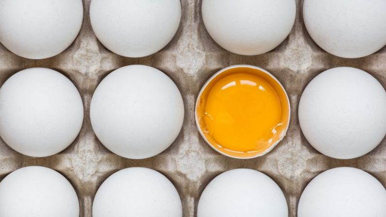 Lad Hacks: 5 Unbelievable Things You Can Do With An Egg This Weekend