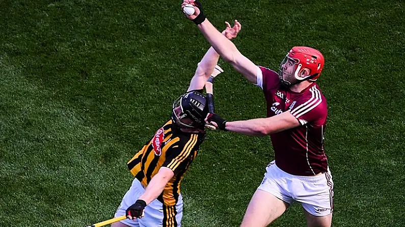 Babs Keating Slates Johnny Glynn For Wearing Two Gloves