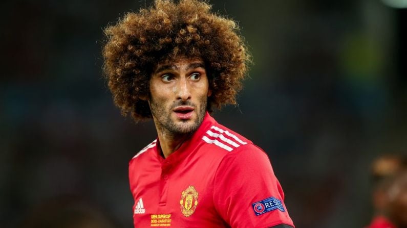 Marouane Fellaini Signs New Deal At Manchester United