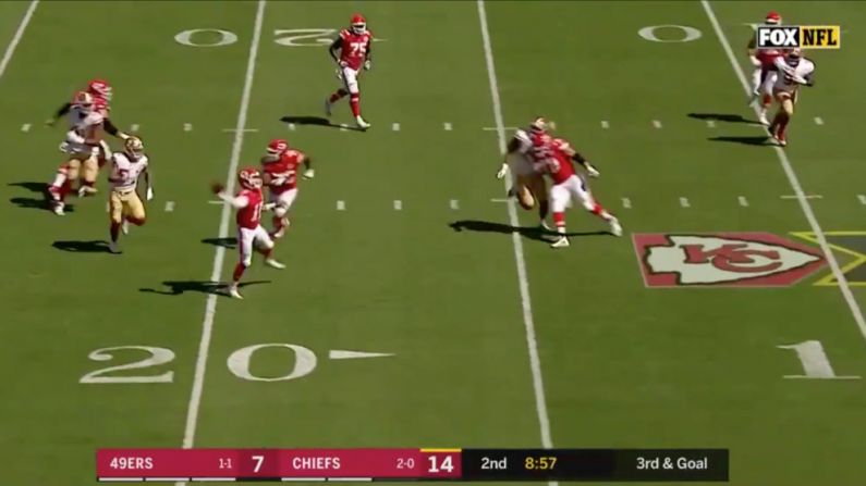 Watch: Patrick Mahomes Throws Absolutely Incredible Touchdown Pass