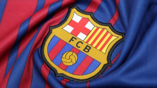 Barcelona Emblem : Fc Barcelona Emblem Logo Brand Knitting Png ...