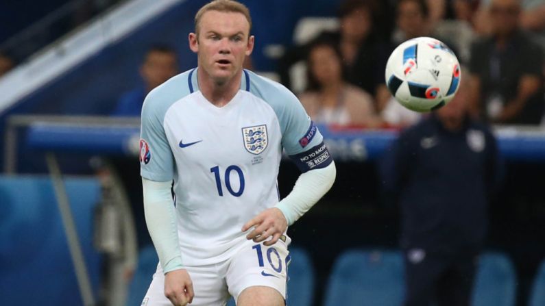 The Outraged English Media Response To Wayne Rooney's England Recall
