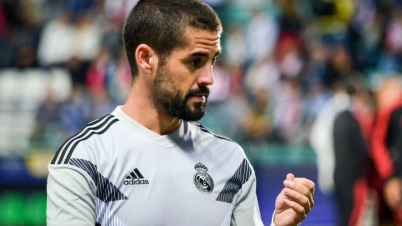 Report: Handshake Snub Behind Santiago Solari's Isco Omission