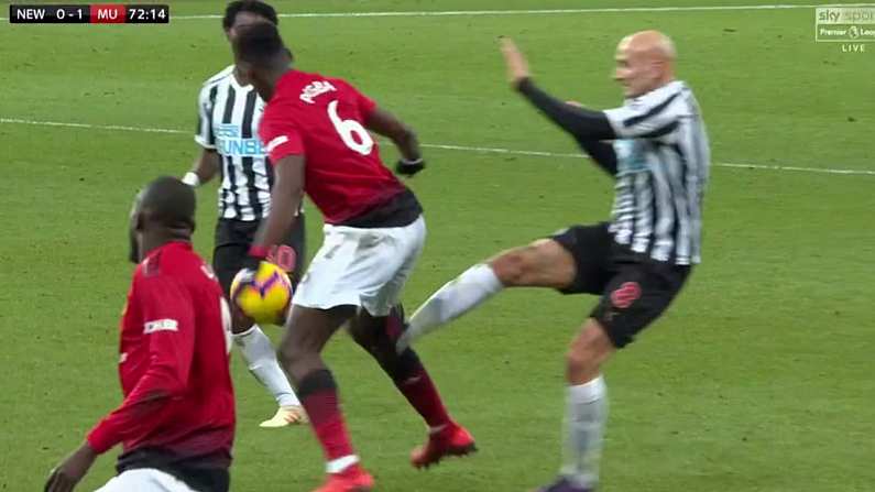 Fans Outraged As Jonjo Shelvey Unpunished For Horrendous Pogba Challenge