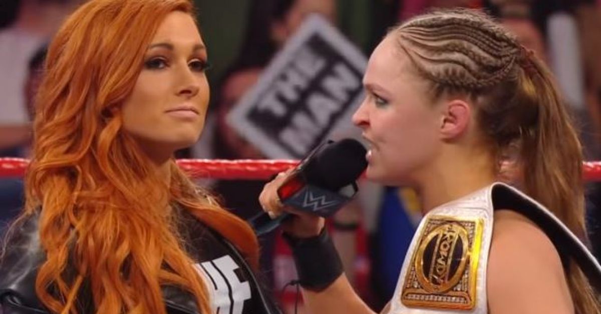 WWE News: Becky Lynch Trashes Ronda Rousey on Twitter, Note on