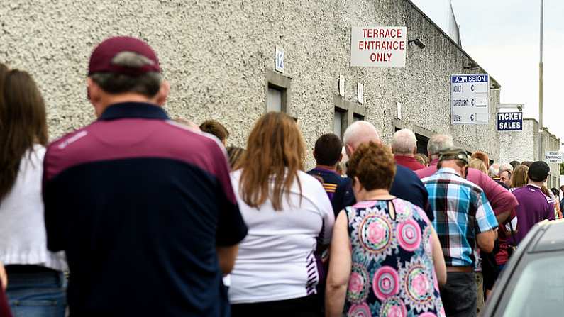 4 July 2018; Fans queue for tickets prior to the Bord Gais Energy Leinster Under 21 Hurling Championship 2018 Final match between Wexford and Galway at O'Moore Park in Portlaoise, Co Laois. Photo by Harry Murphy/Sportsfile