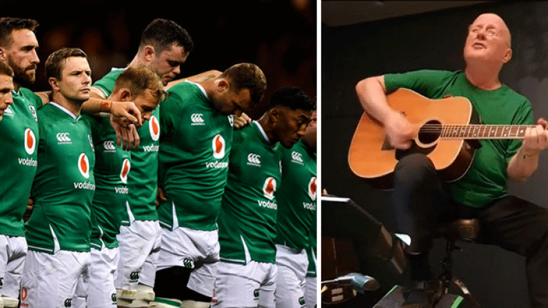 The Irish Rugby Team Were Treated To A Visit From Christy Moore Last Night