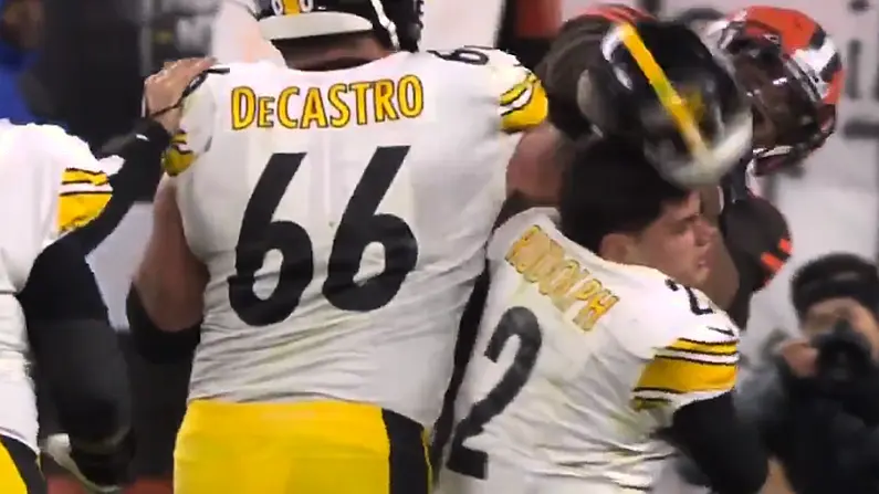 Crazy Scenes In NFL As Mass Brawl Breaks Out After Brutal Helmet Bash