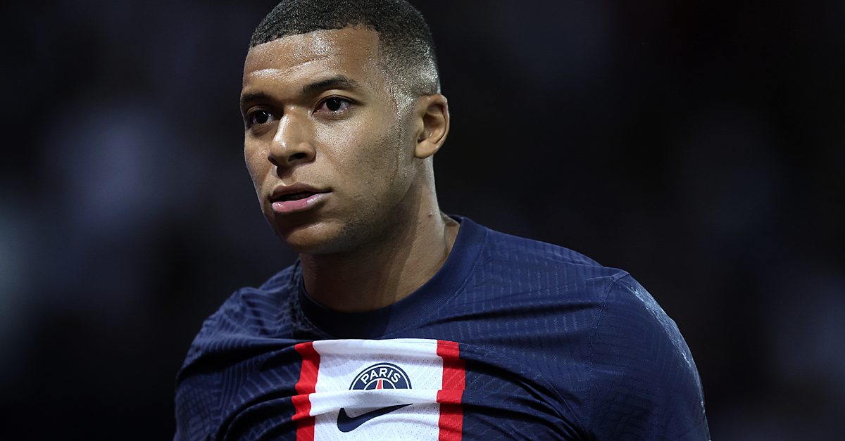 Le Paris Saint-Germain acceptera une offre de transfert du Surprise Club pour Kylian Mbappé