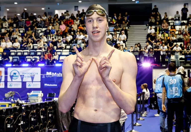 daniel wiffen world record 800m freestyle swimming
