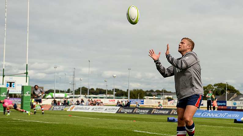 26 August 2017; Ian Madigan of Bristol warms-up prior to the Pre-season Friendly match between Connacht and Bristol at the Sportsground in Galway. Photo by Seb Daly/Sportsfile