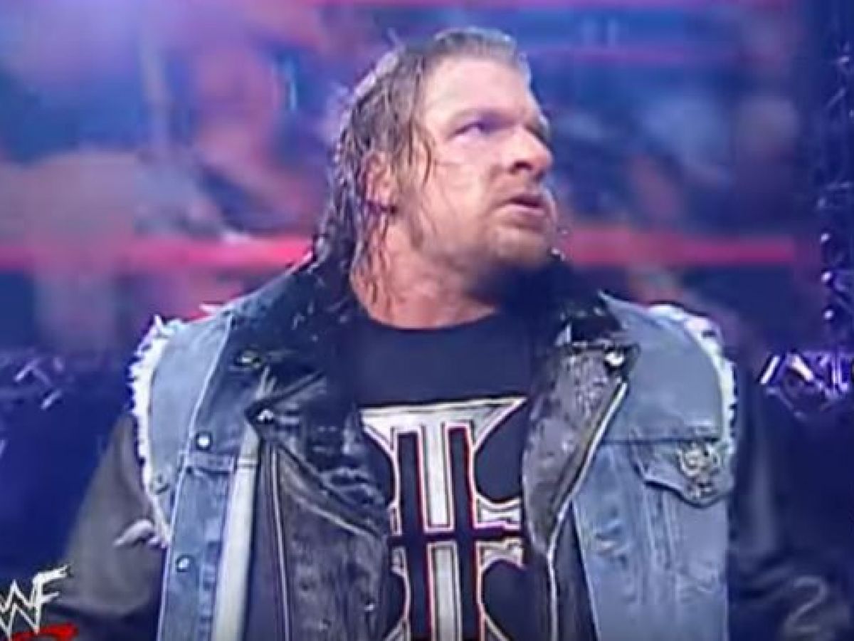 Triple H Return in 2002: A Hero's Welcome at MSG