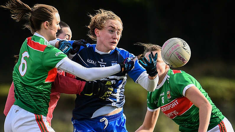 16 February 2020; Caoimhe McGrath of Waterford in action against Ciara McManamon, left, Aisling Tarpey, behind, and Allanah Duffy of Mayo during the Lidl Ladies National Football League Division 1 Round 3 match between Mayo and Waterford at Swinford Amenity Park in Swinford, Mayo. Photo by Sam Barnes/Sportsfile