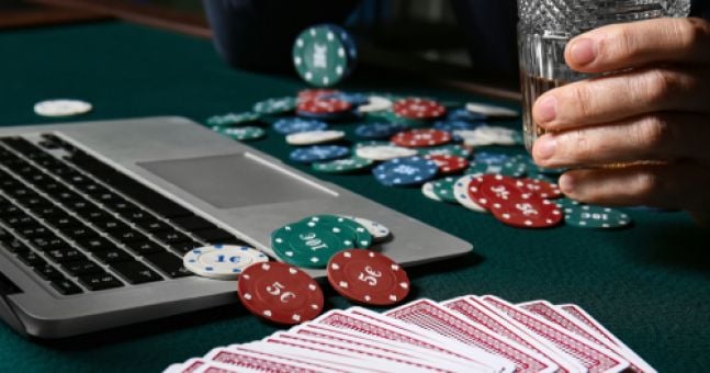 How To Play Online Poker With Friends During The Lockdown | Balls.ie