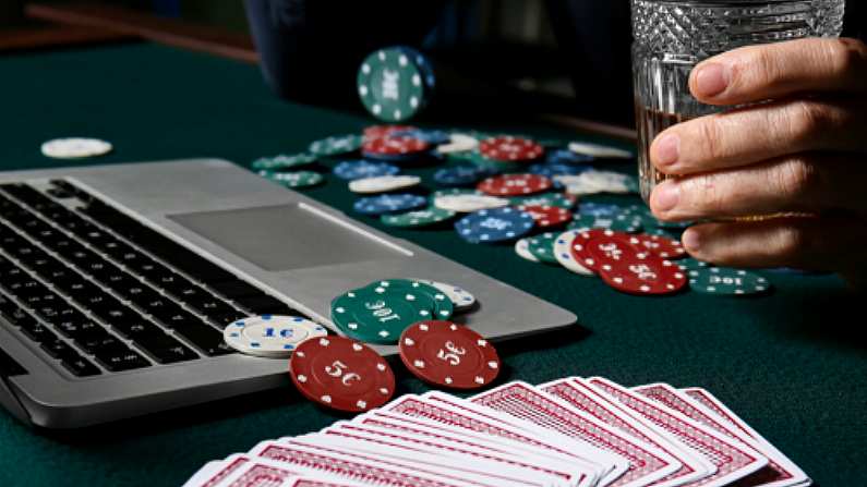 How To Play Online Poker With Friends During The Lockdown