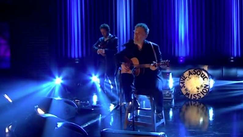 Watch: Glen Hansard's Emotional Performance Of Falling Slowly For Irish Victims Of Covid-19