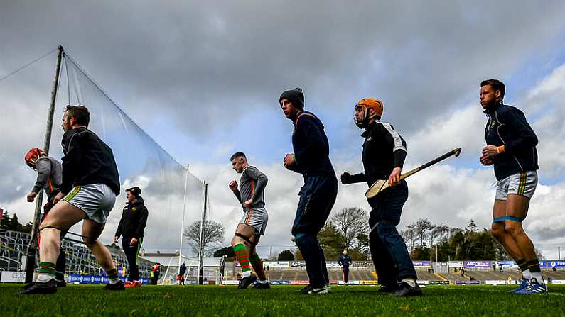 1 March 2020; Carlow players warm up prior to the Allianz Hurling League Division 1 Group B Round 5 match between Wexford and Carlow at Chadwicks Wexford Park in Wexford. Photo by David Fitzgerald/Sportsfile